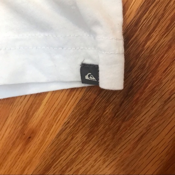 ☀️QUICKSILVER Tank - Picture 3 of 5